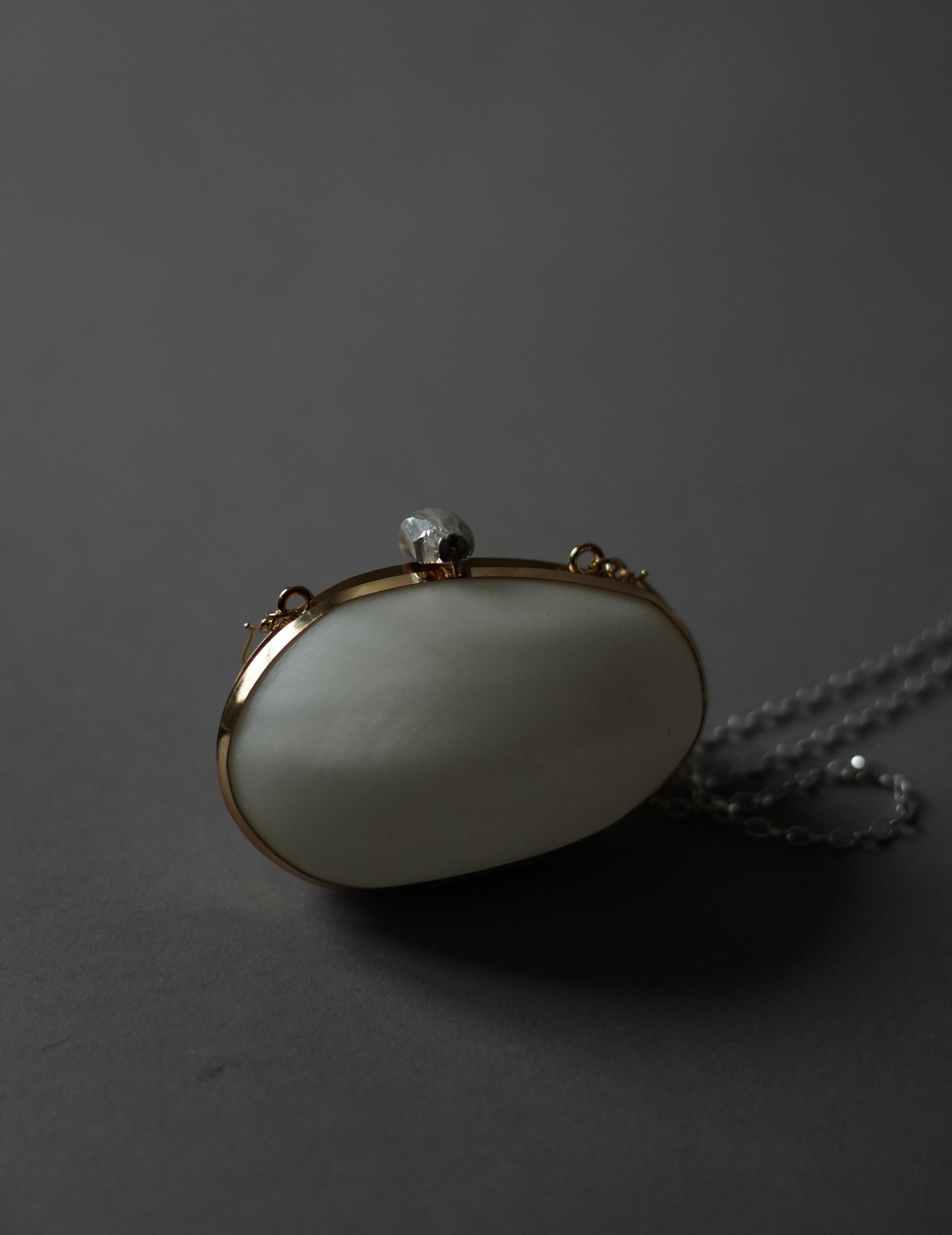 Limosnera Box Pendant Necklace