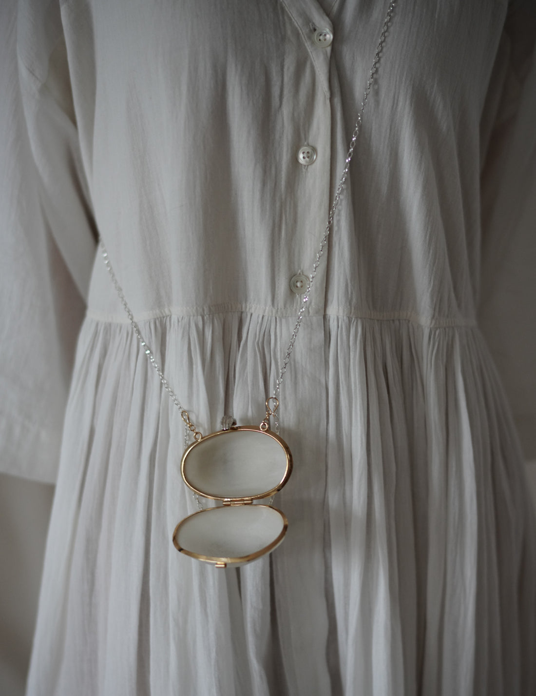 Limosnera Box Pendant Necklace