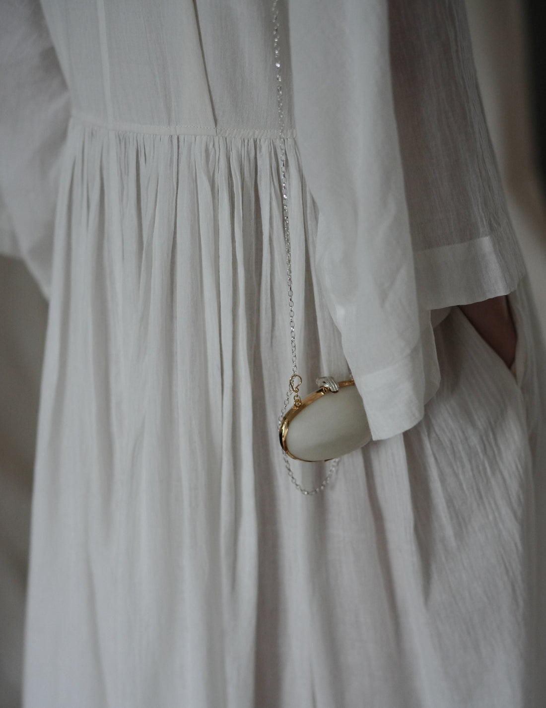 Limosnera Box Pendant Necklace