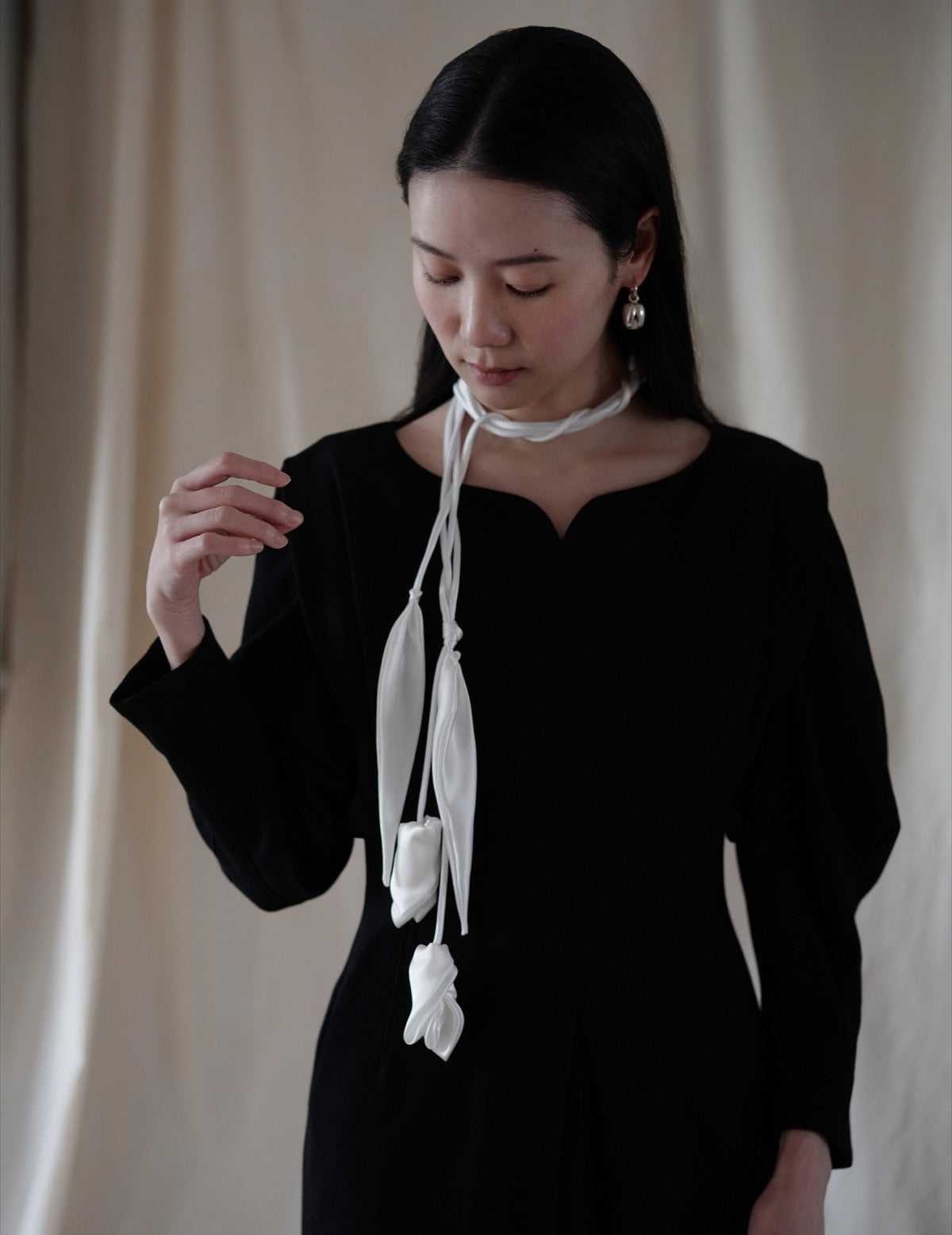 Floral Motif Silk Belt・White