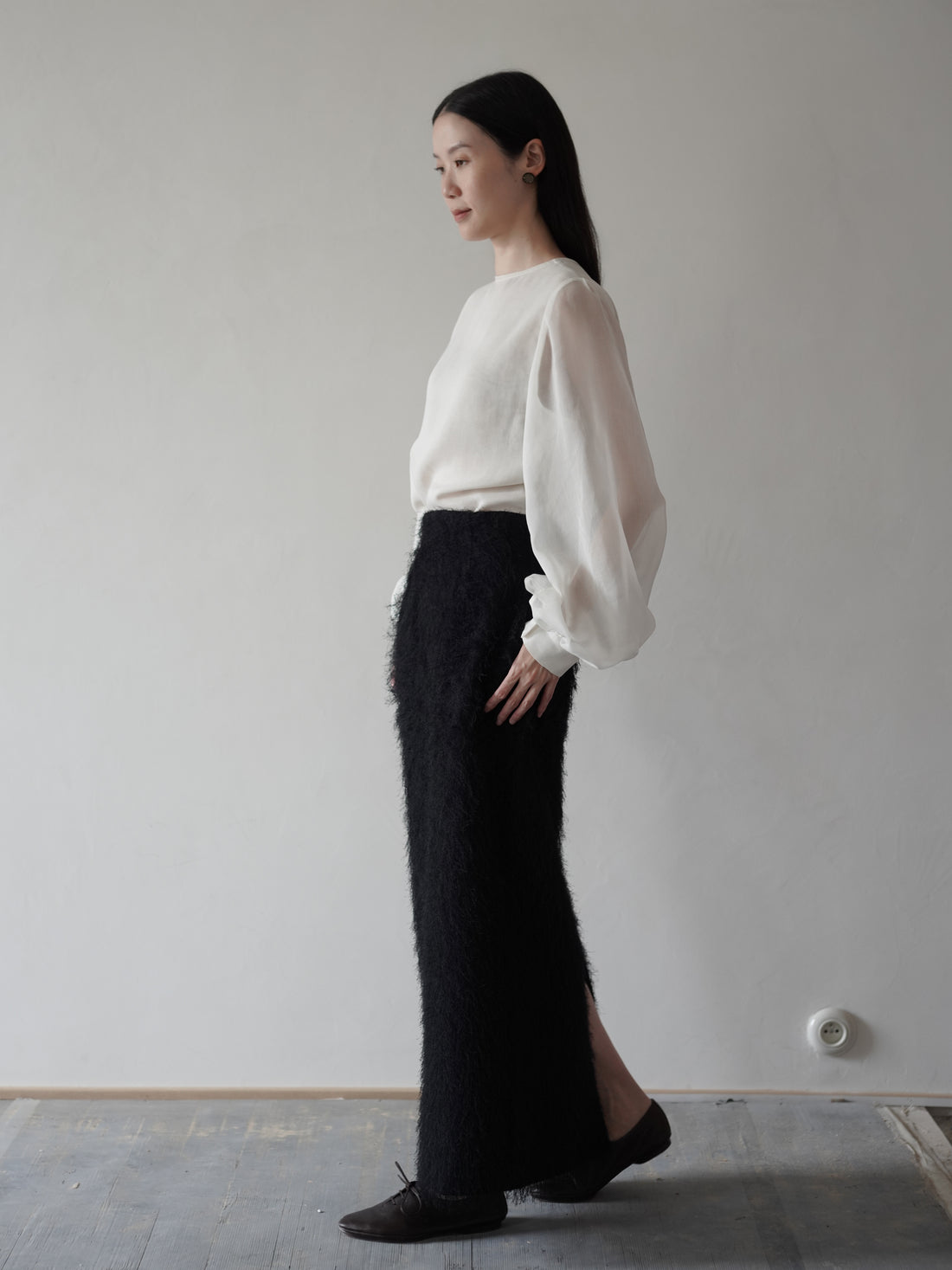 All-Over Fringe Skirt・Black