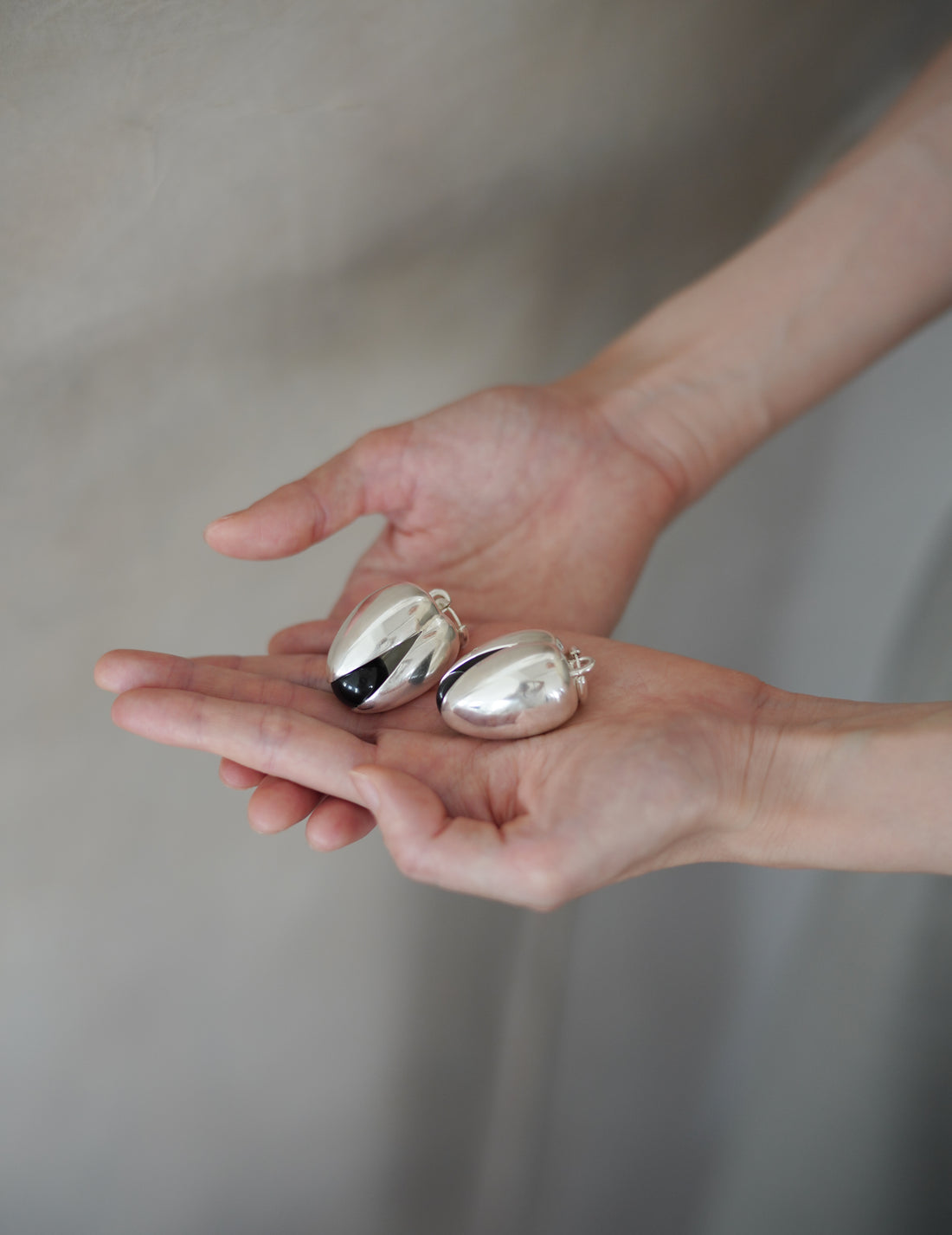 Annika Inez | Open Pod Earring - Large - Silver/Black