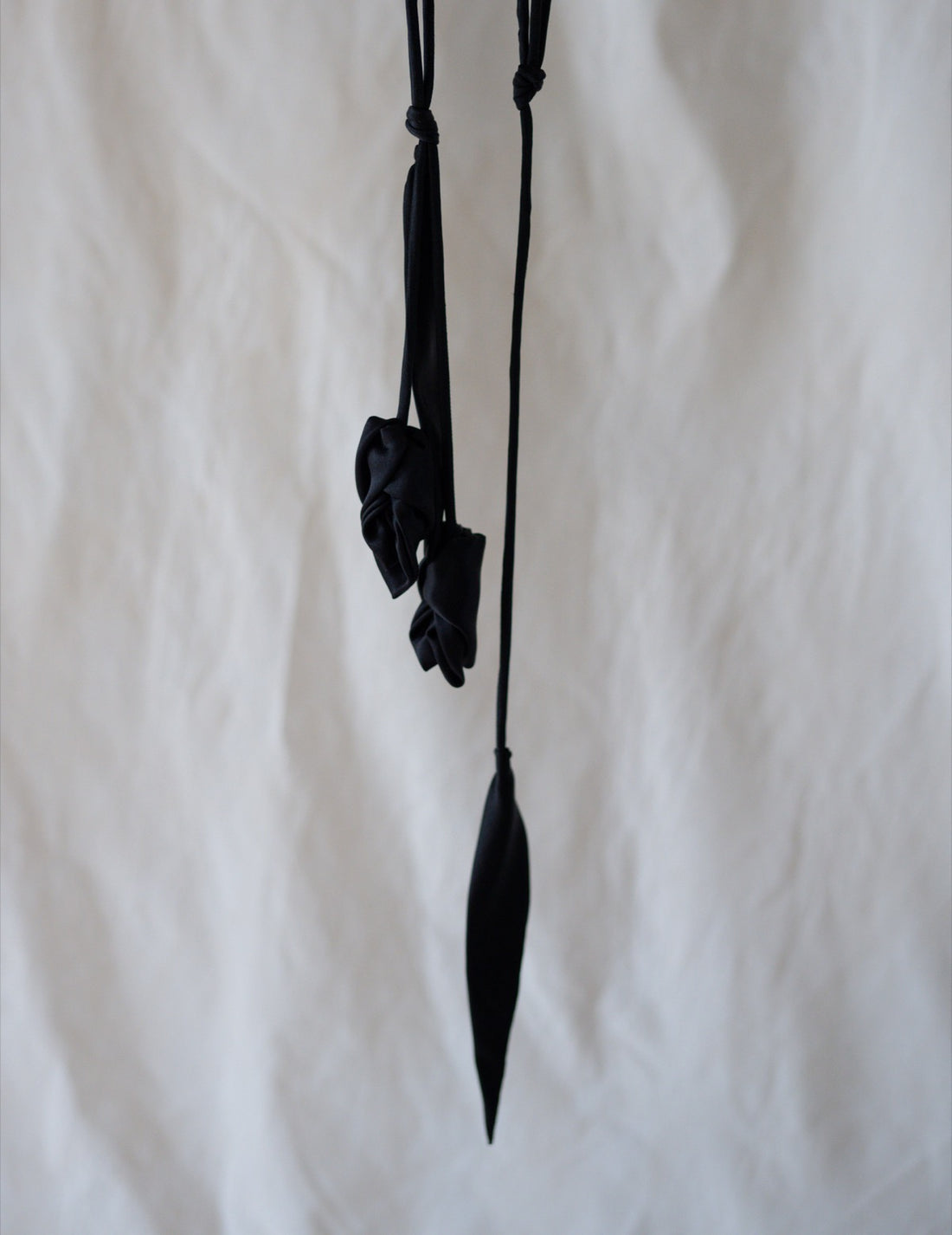 Floral Motif Silk Belt · Black