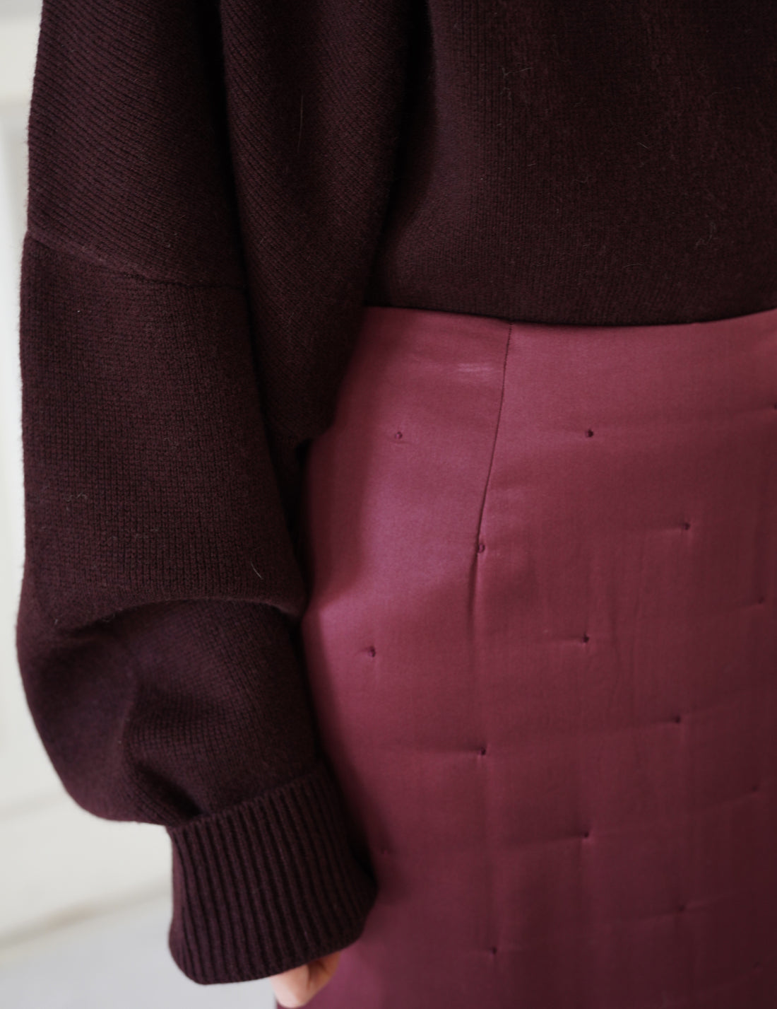 SUDEN SILK PADDED SK - BURGUNDY