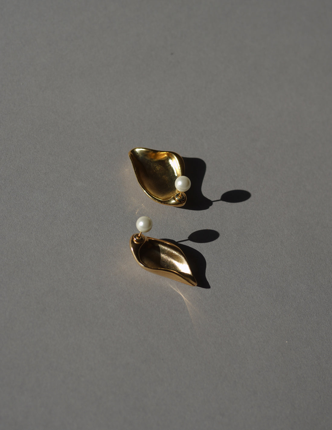 Organic Motif Brass Earrings · Gold