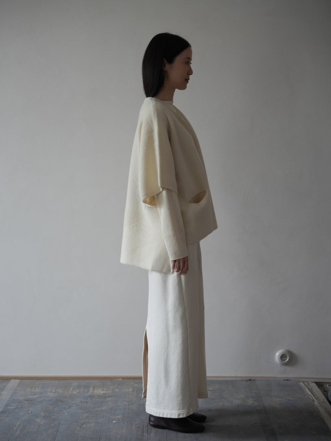 British Wool Knitted Farmer Cardigan・White