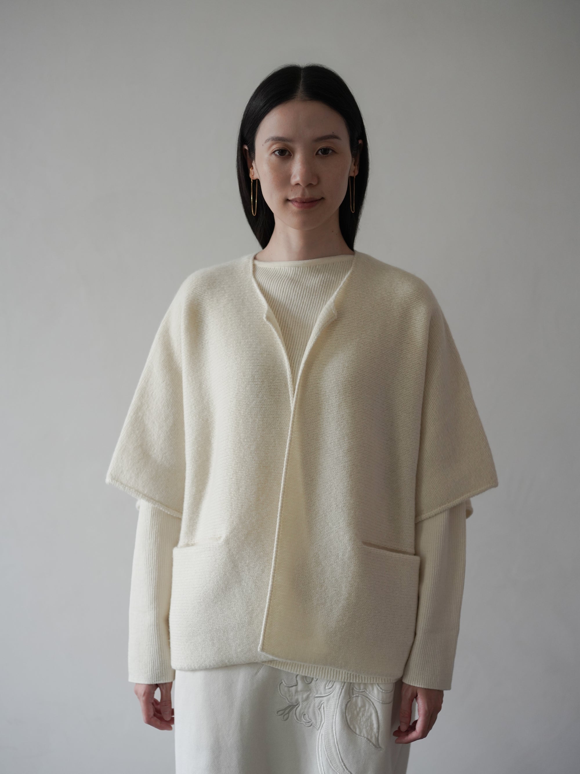 British Wool Knitted Farmer Cardigan・White