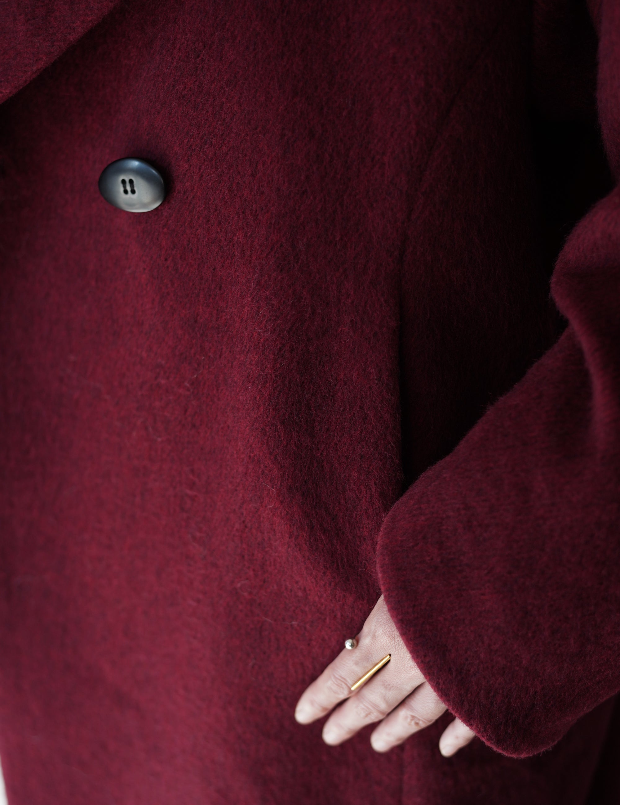 Wool Arupaka Long Coat · Bordeaux