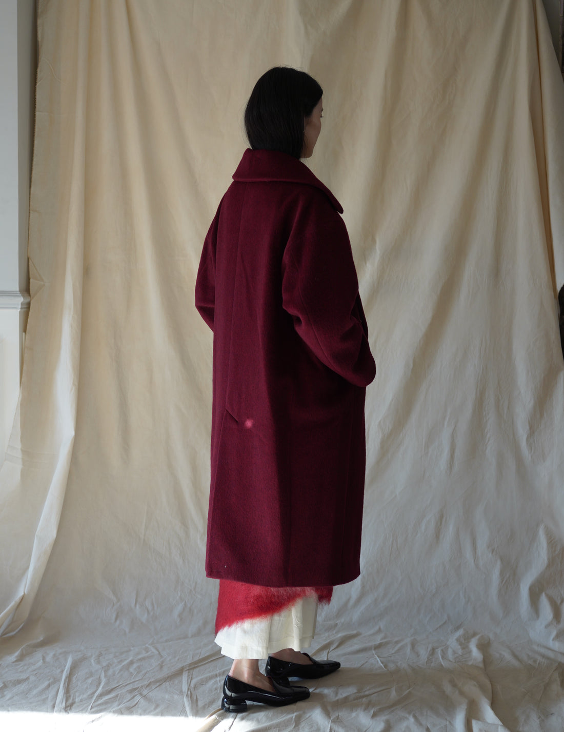 Mame Kurogouchi | Wool Arupaka Long Coat · Bordeaux