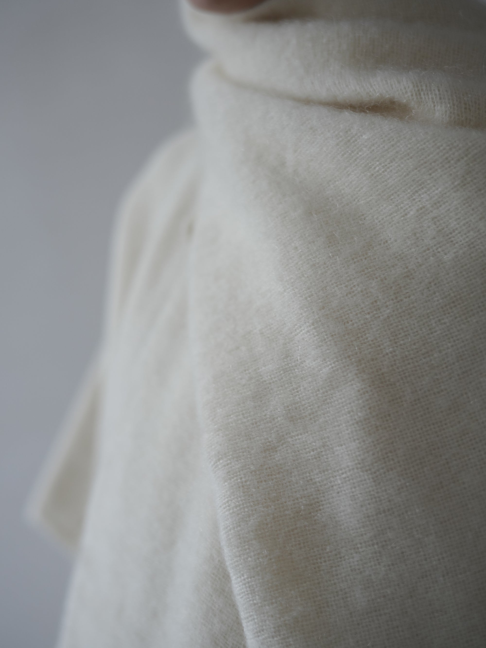 Wool Mohair Stole・Ecru