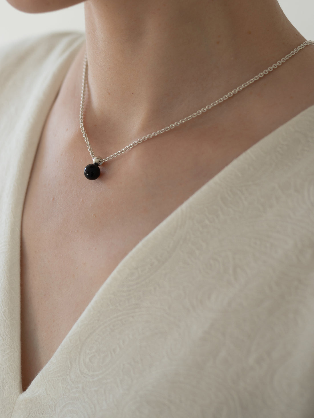 Charm Ball Onyx