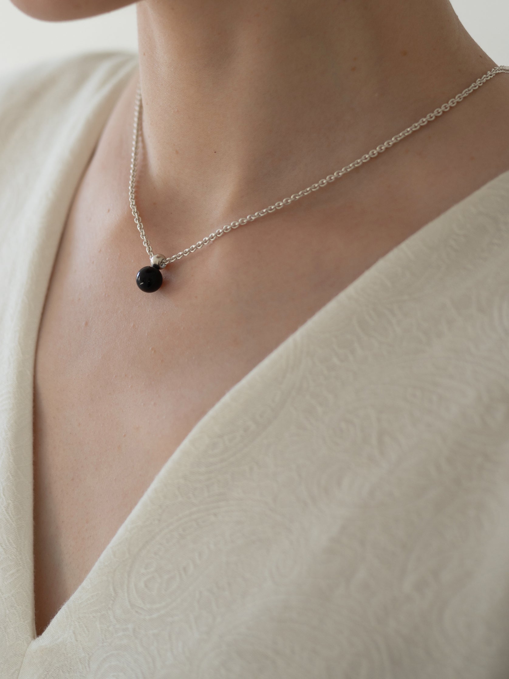 Charm Ball Onyx