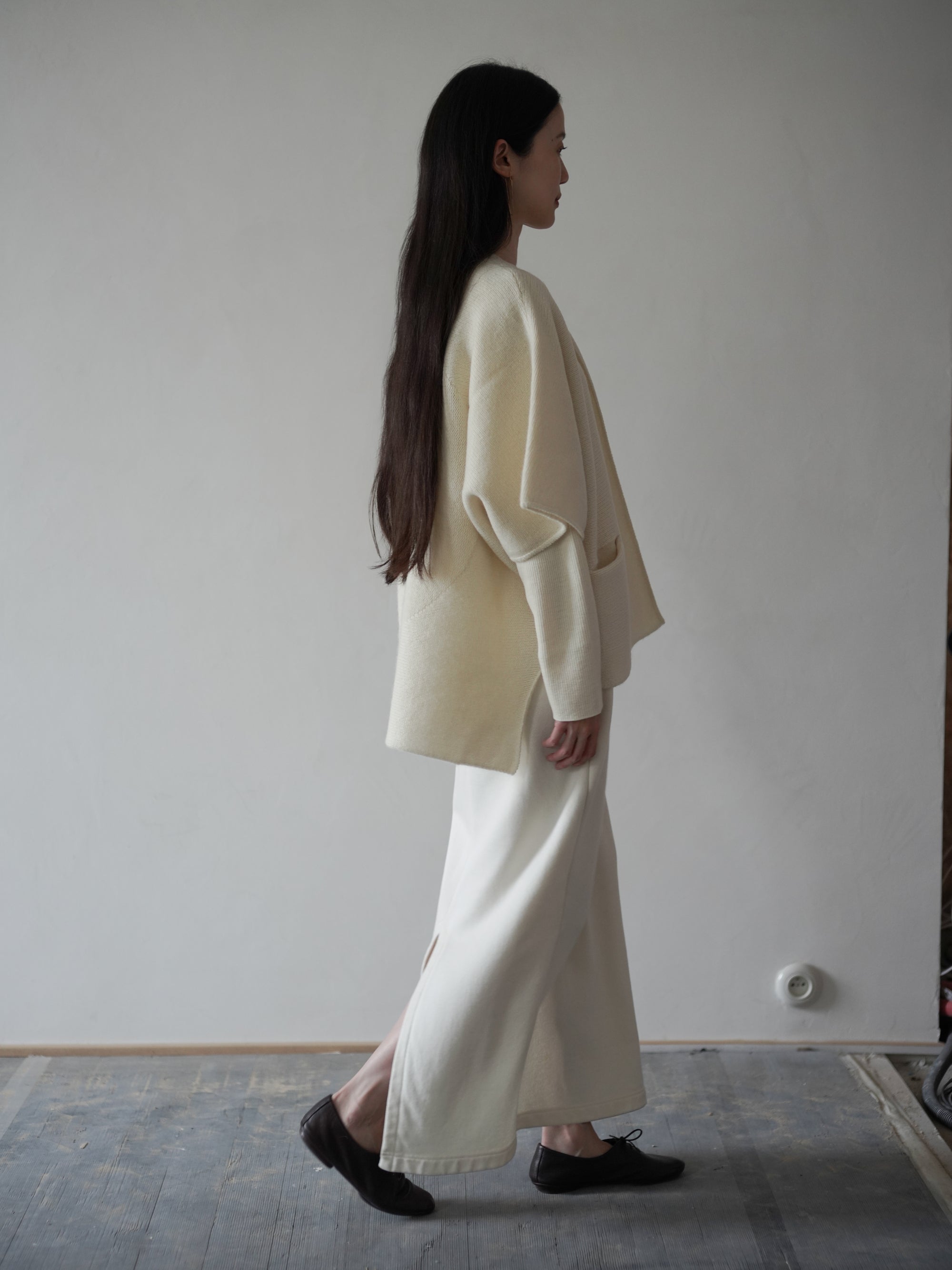 British Wool Knitted Farmer Cardigan・White