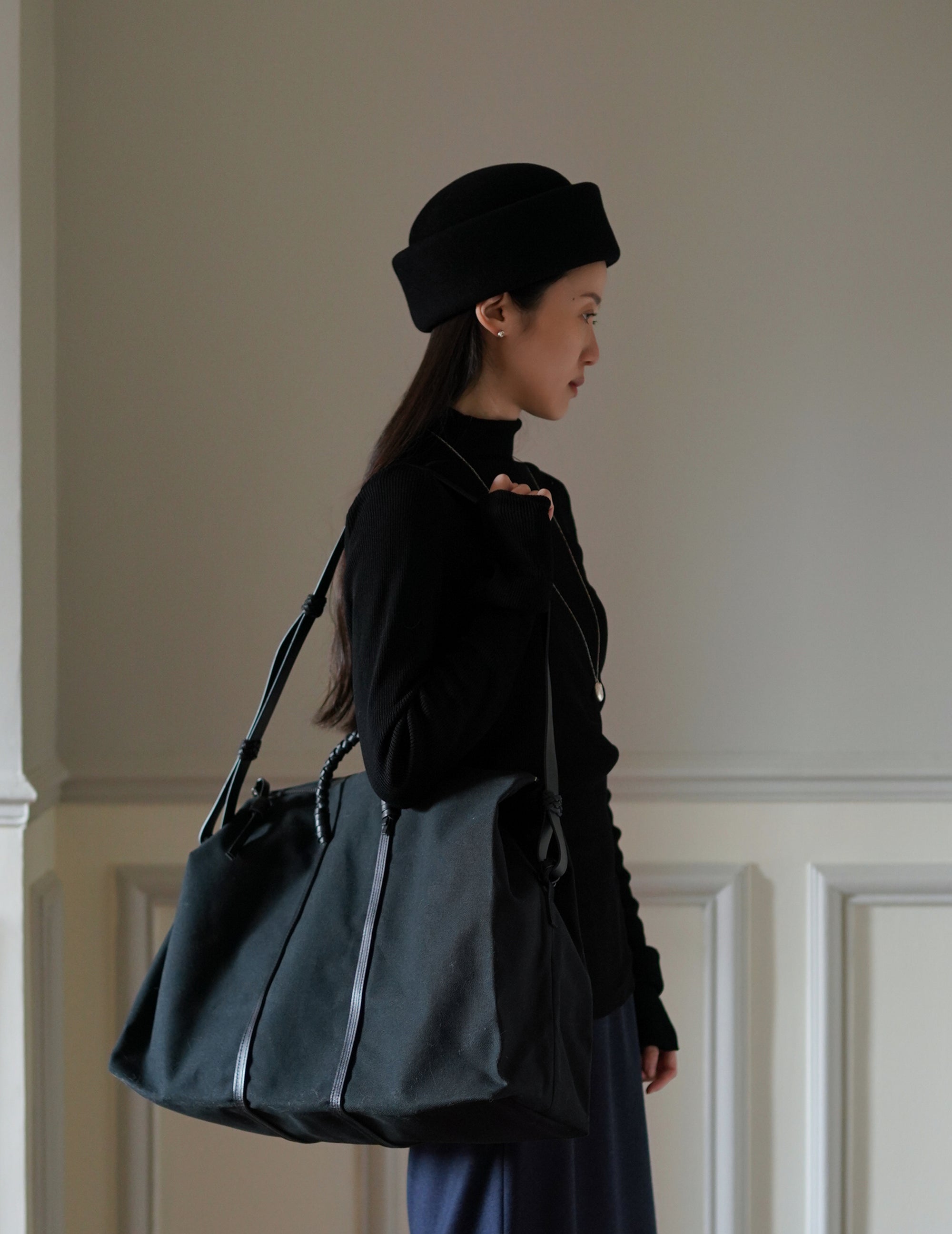 Woven Duffel Bag．Black-#45