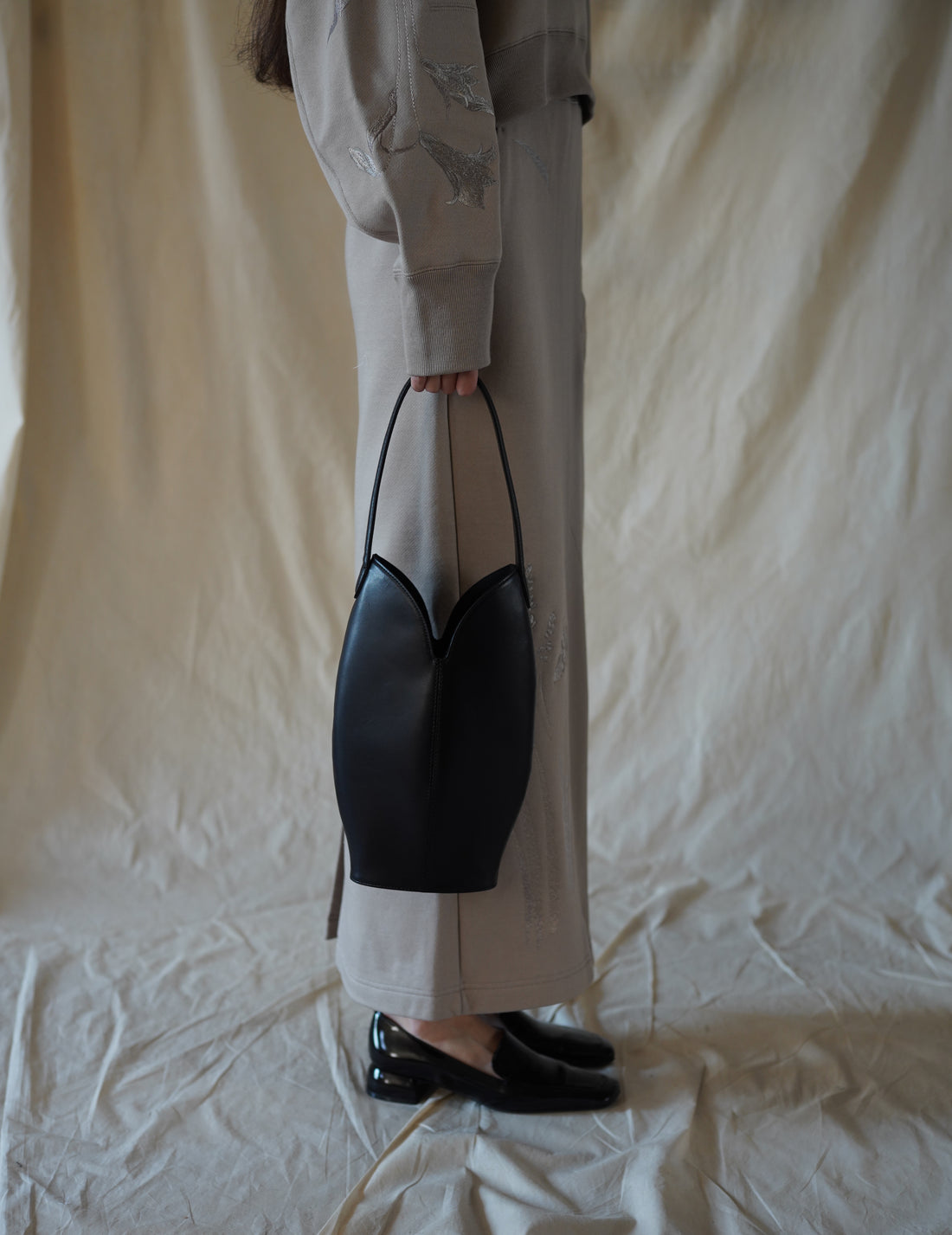 Mame Kurogouchi | Floral Motif Embroidered Sweater Skirt · Beige