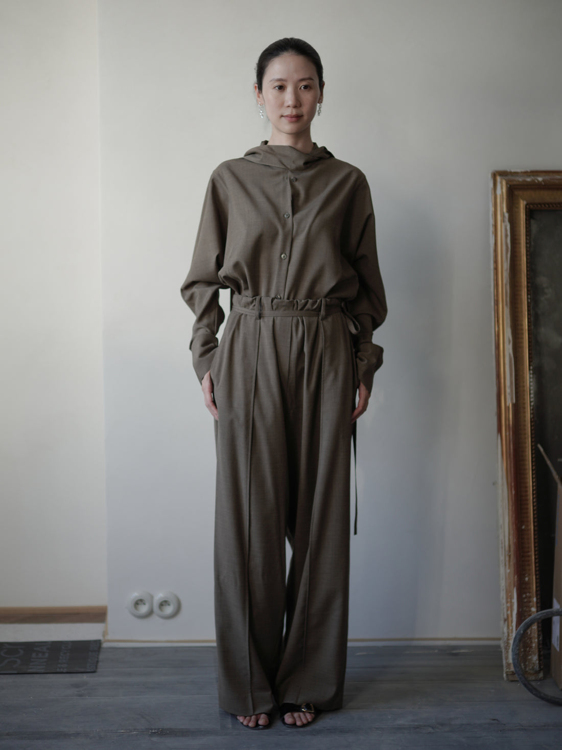 Straight Wool Blend Trousers・Brown