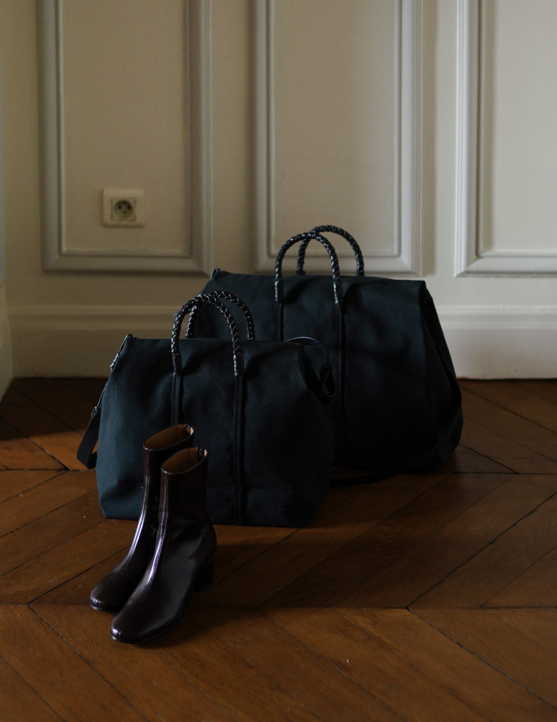 Woven Duffel Bag．Black-#45