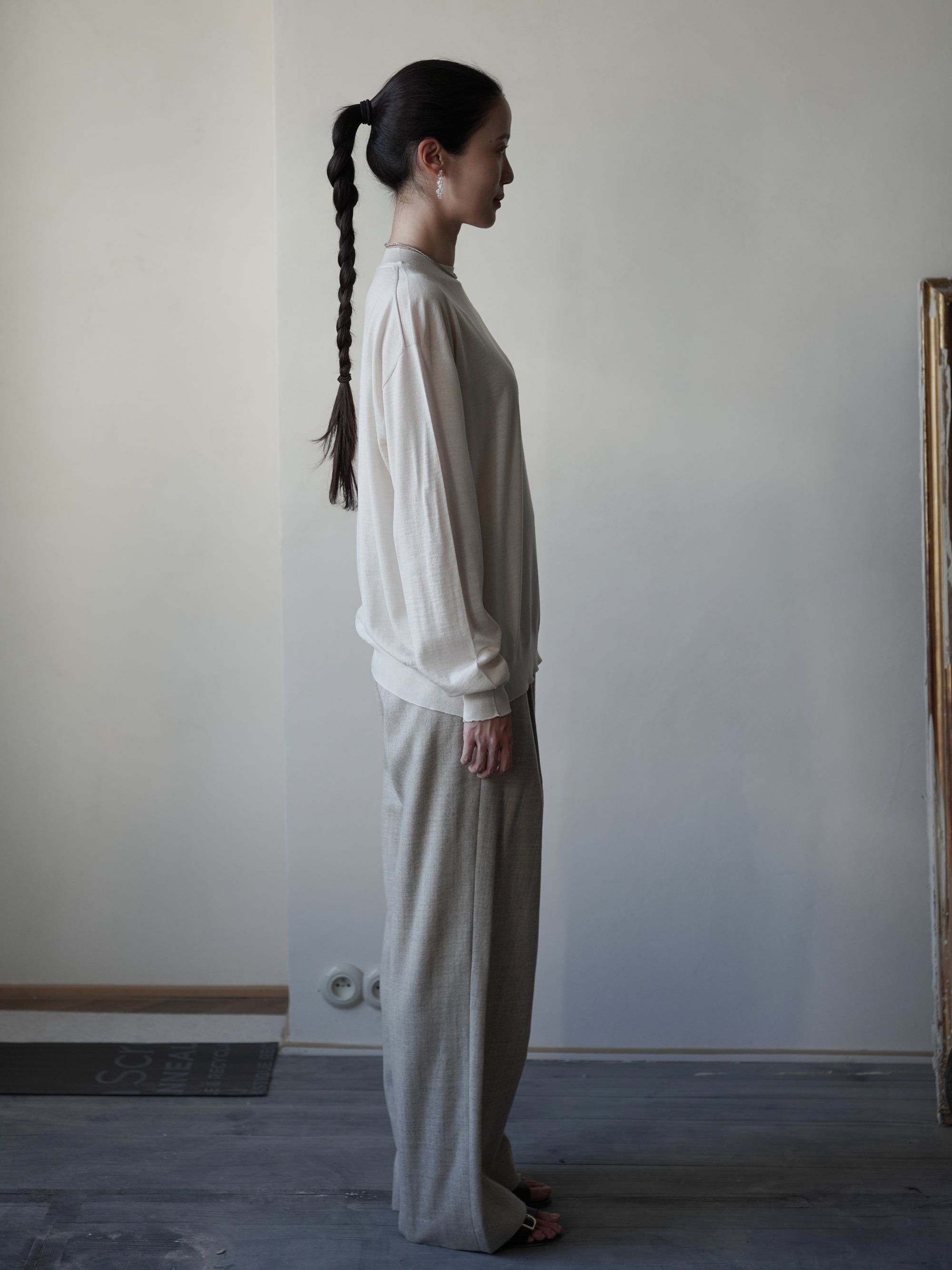 18-Gauge Merino Essential Crewneck・White