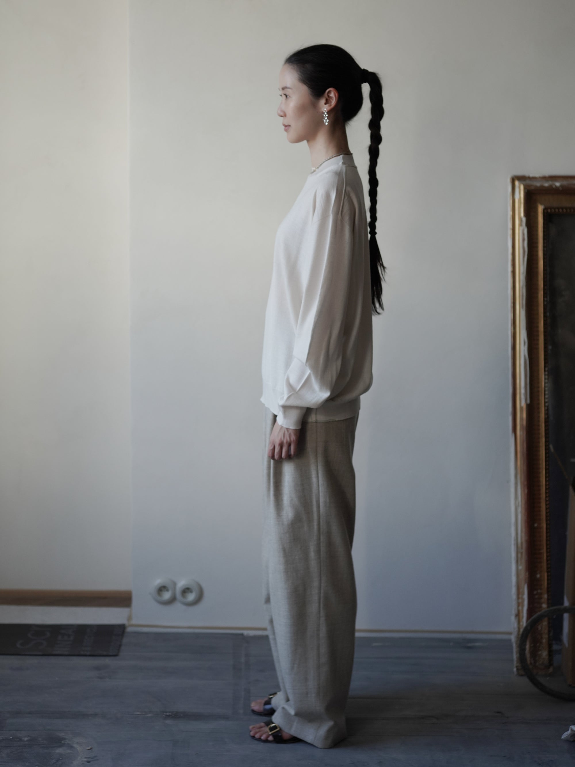 18-Gauge Merino Essential Crewneck・White