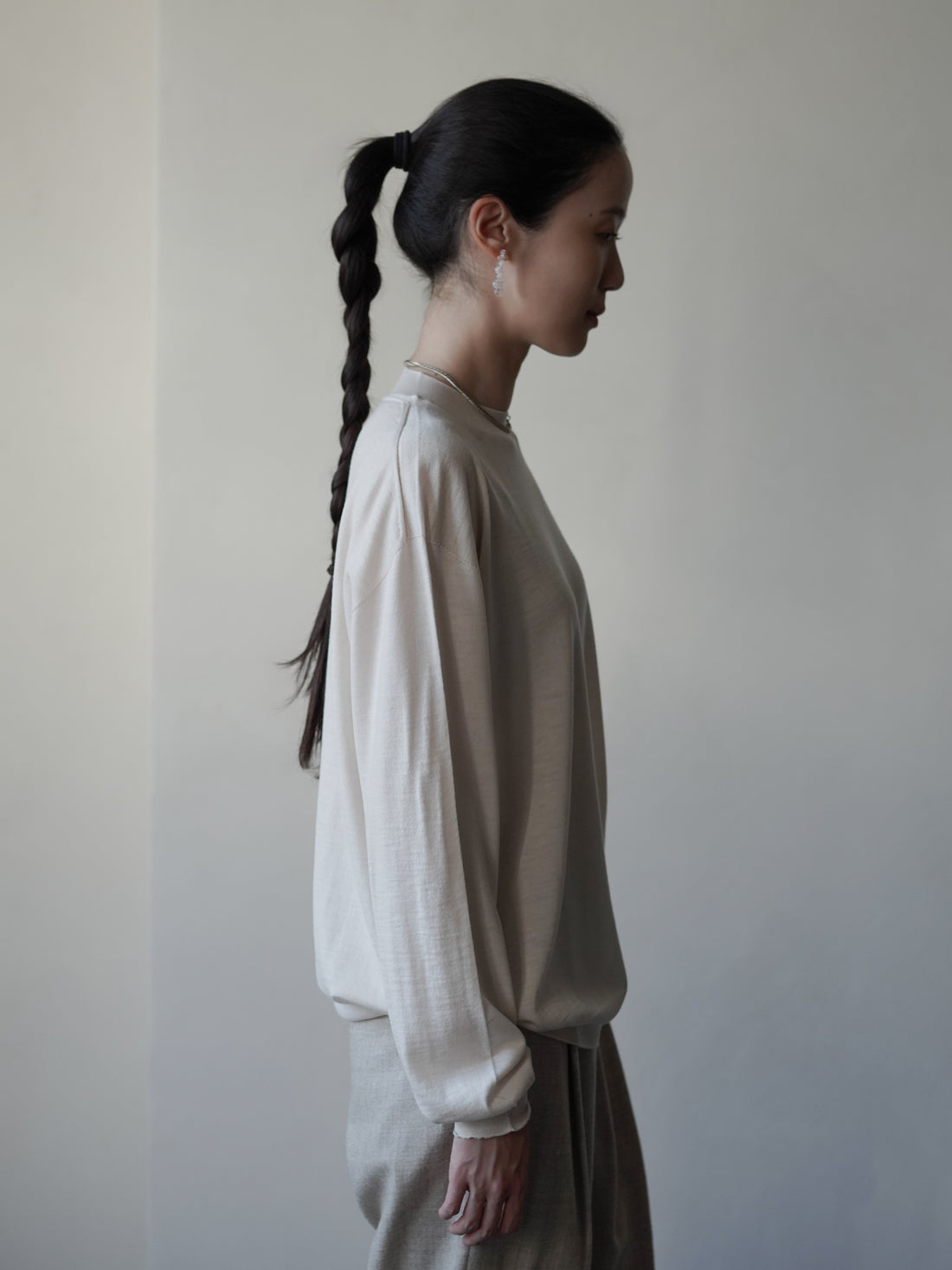 18-Gauge Merino Essential Crewneck・White