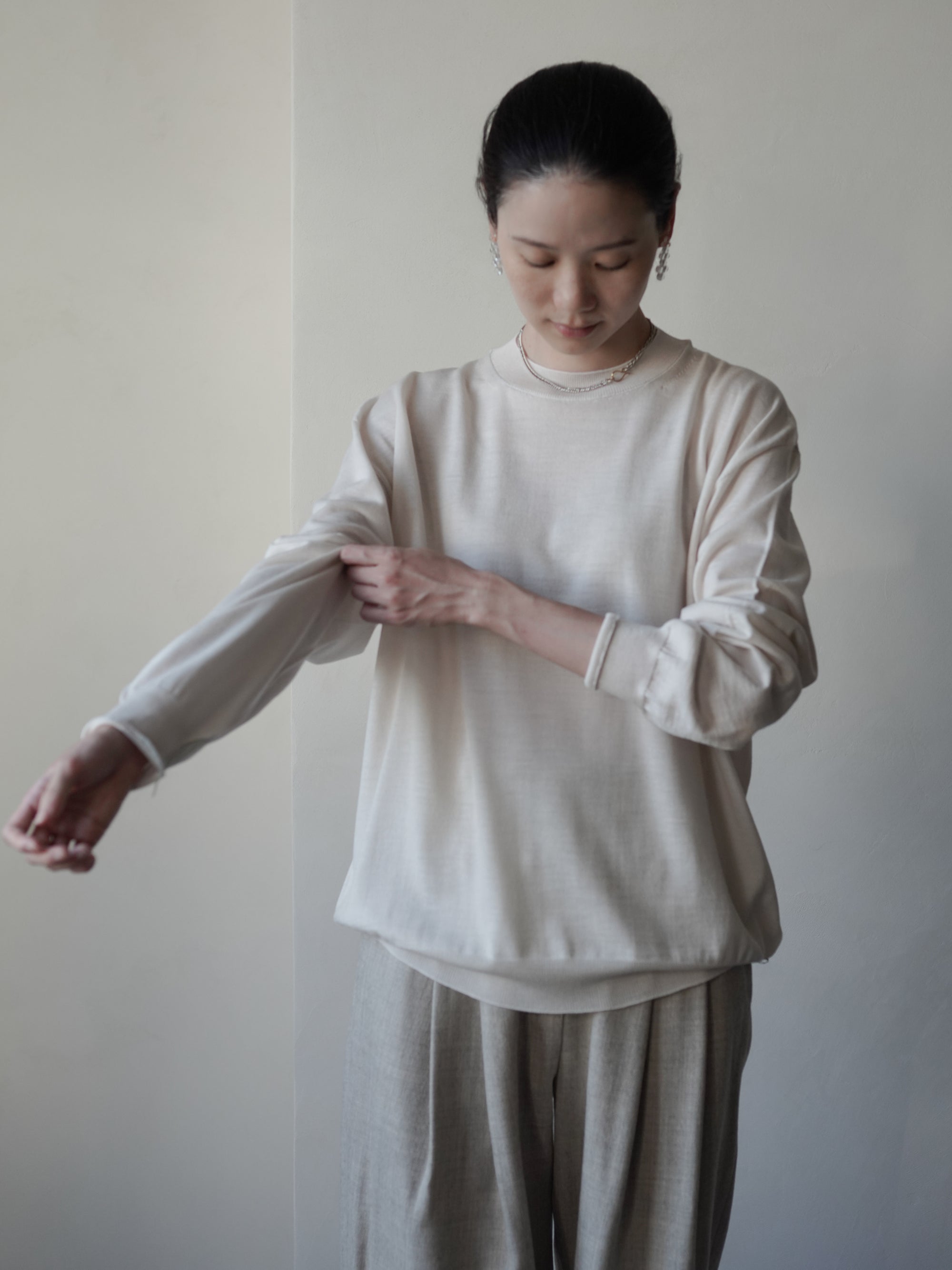 18-Gauge Merino Essential Crewneck・White