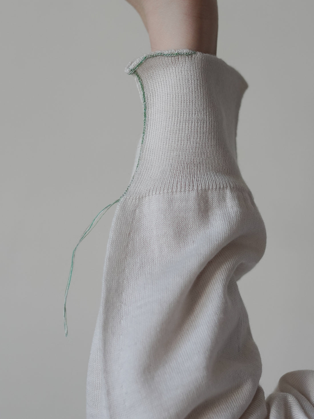 18-Gauge Merino Essential Crewneck・White