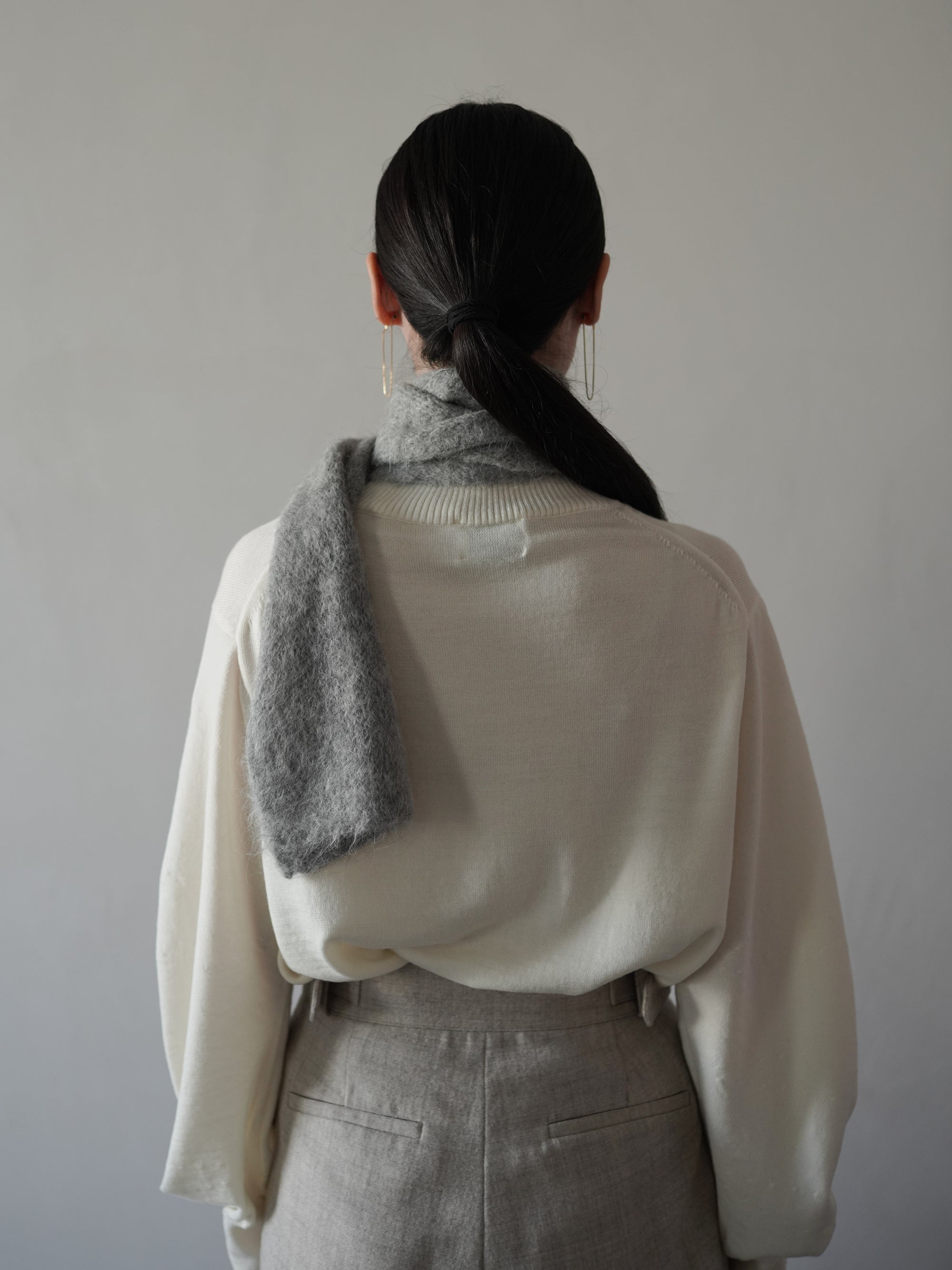 Alpaca Knitted Flared Scarf・Light Gray