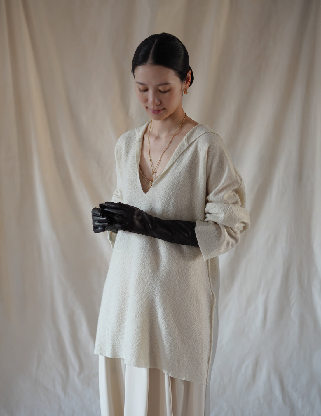 Connie Long Gloves - BLACK