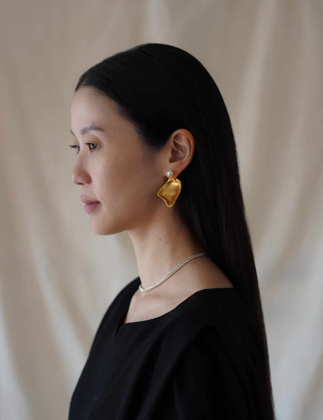 Organic Motif Brass Earrings · Gold