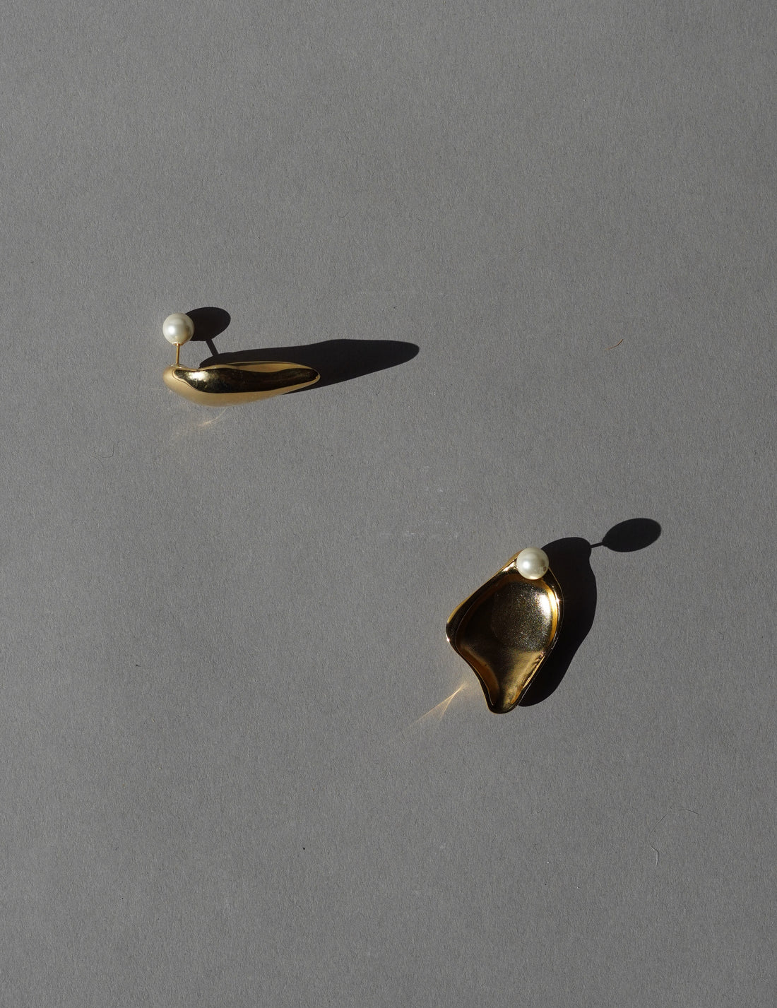 Organic Motif Brass Earrings · Gold