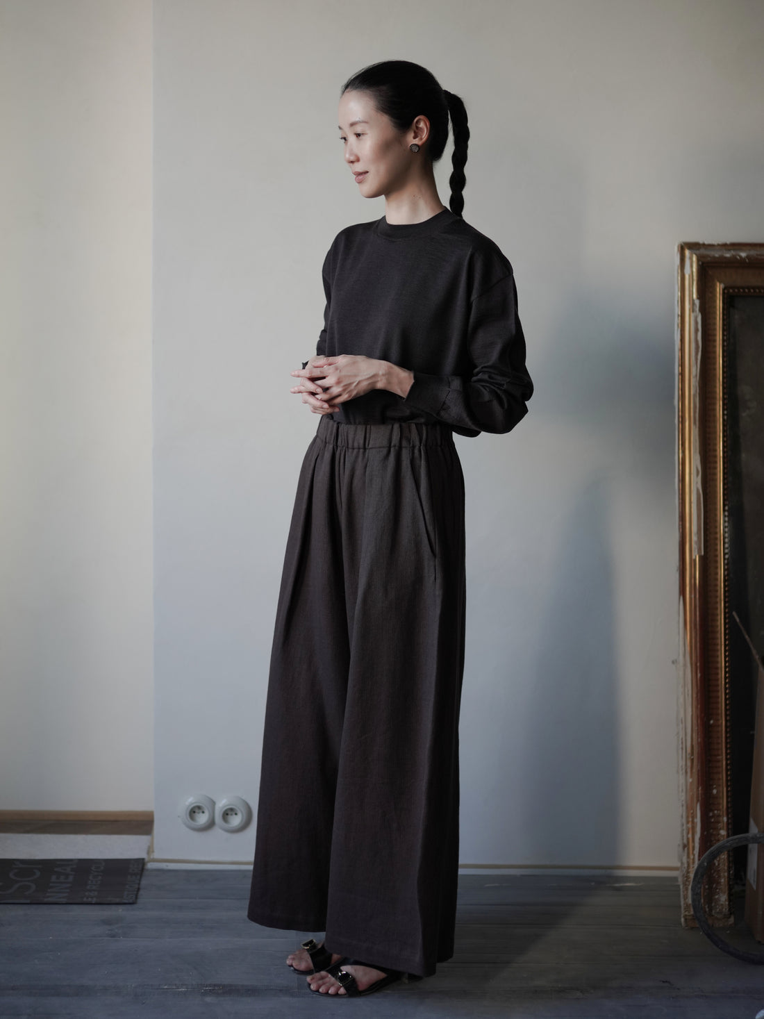 Mona Linen and Wool Trousers・Burgundy Brown