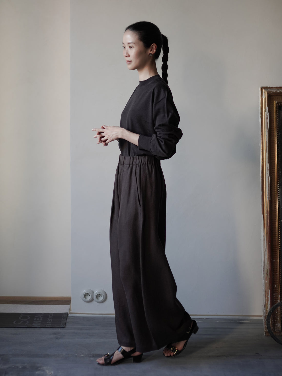 Mona Linen and Wool Trousers・Burgundy Brown