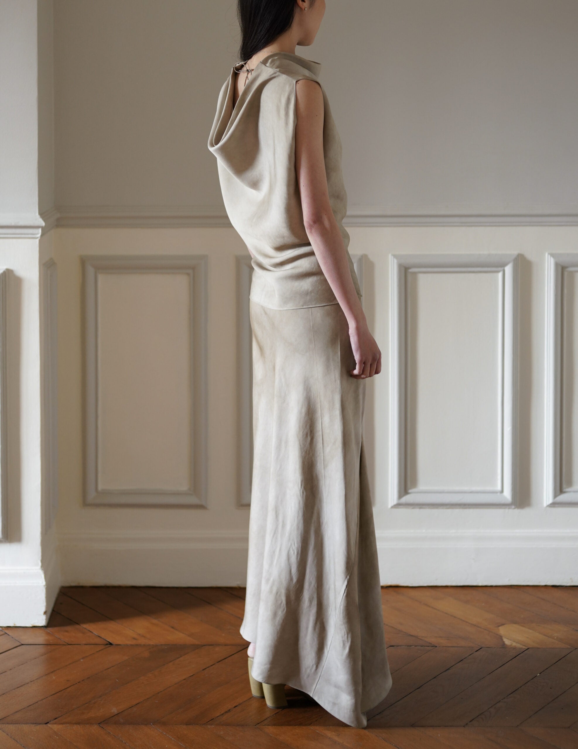 Cortana ｜ Opalo Asymmetric Skirt・Fade Nacar