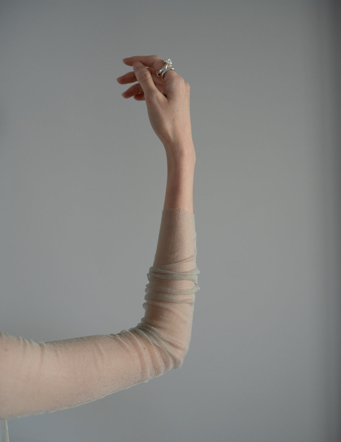 CORTANA | T De Tul Silk Tulle Top・Platine