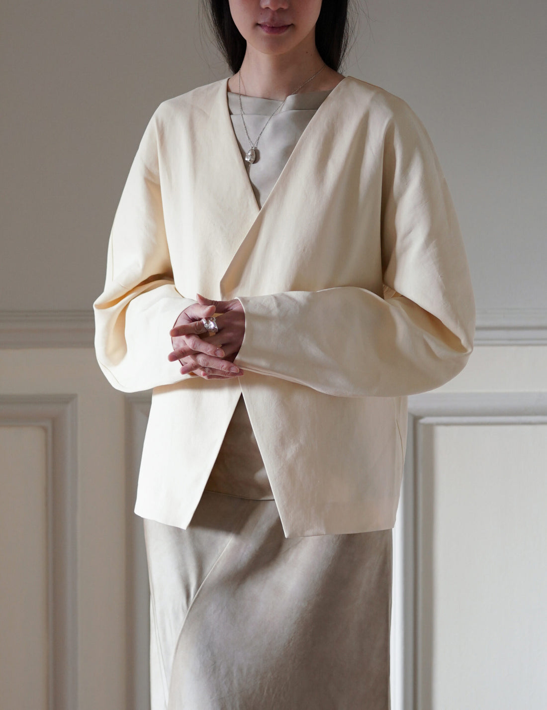 Veste asymétrique Organica ・Ivoire