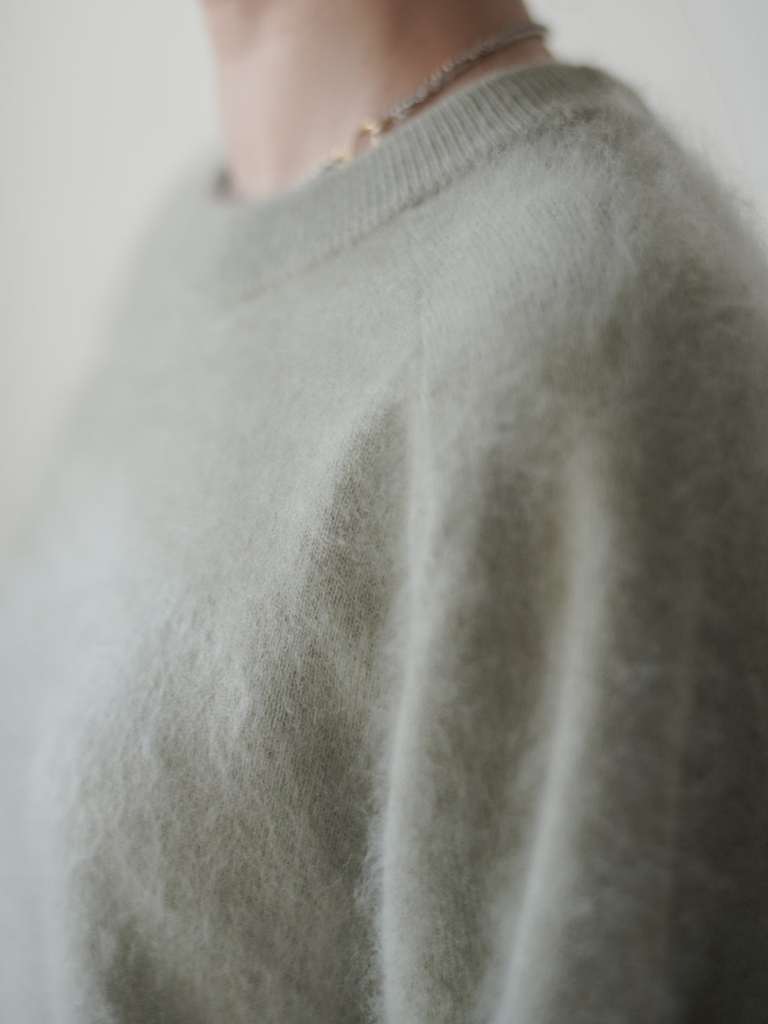 BRUSHED CASHMERE BLEND KNIT SWEATER • Sage Green