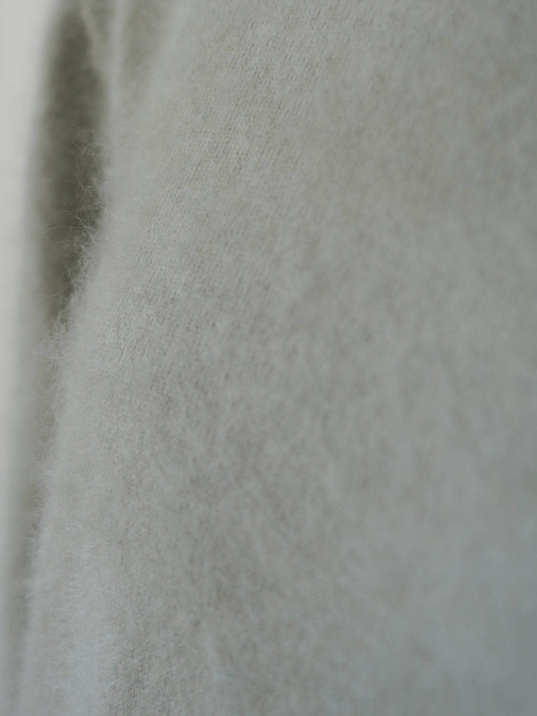 BRUSHED CASHMERE BLEND KNIT SWEATER • Sage Green