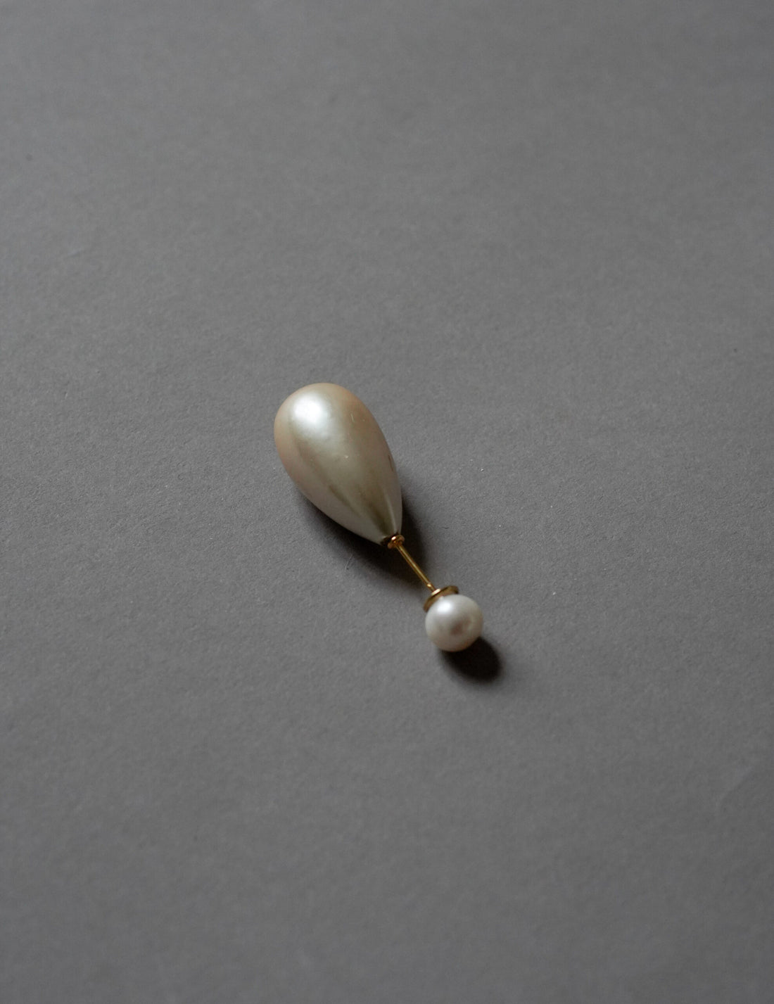 BEATRIZ PALACIOS | Pearl Body Chain