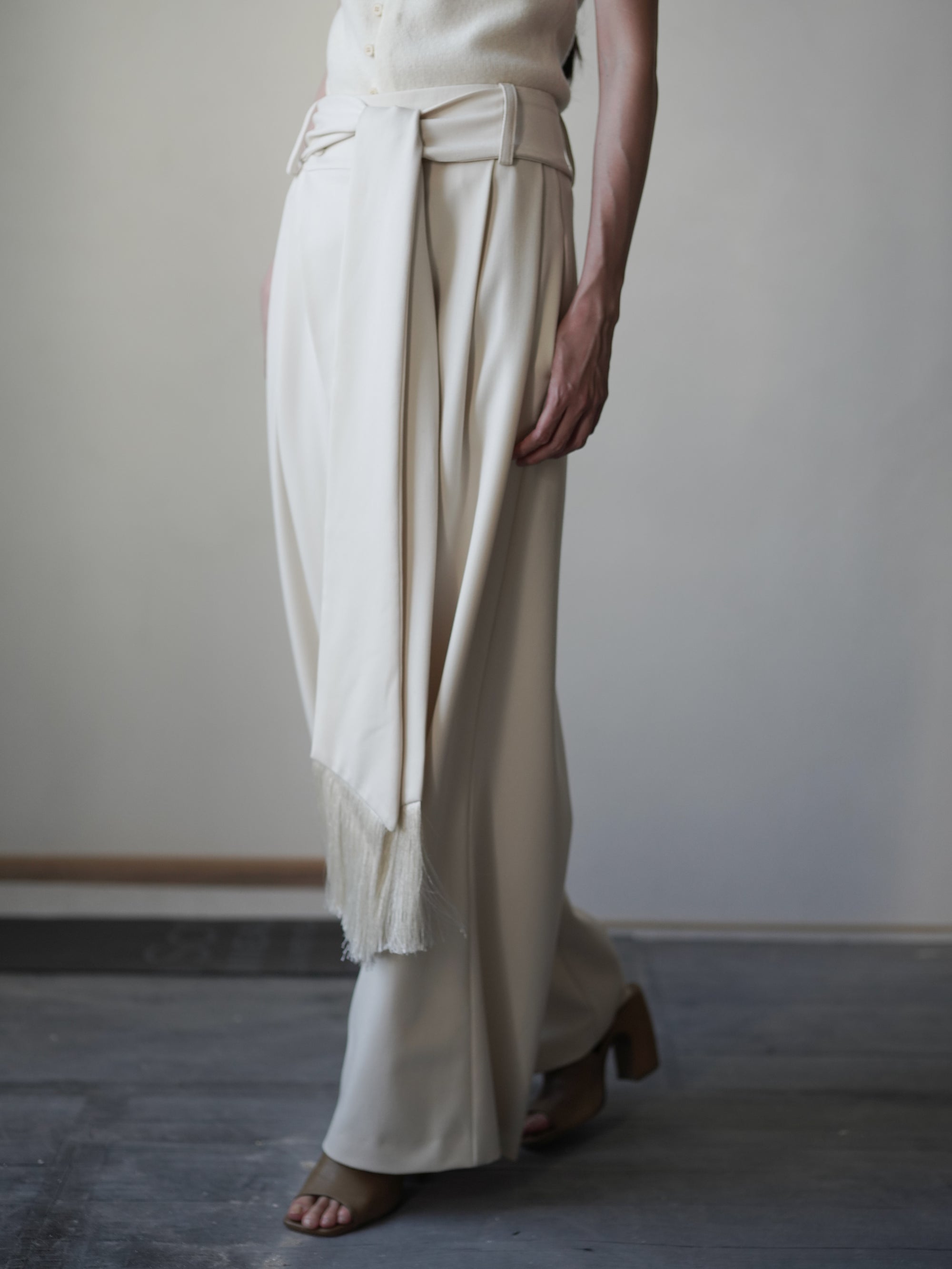 Bahroma Silk Fringe Scaf/Belt・Ivory