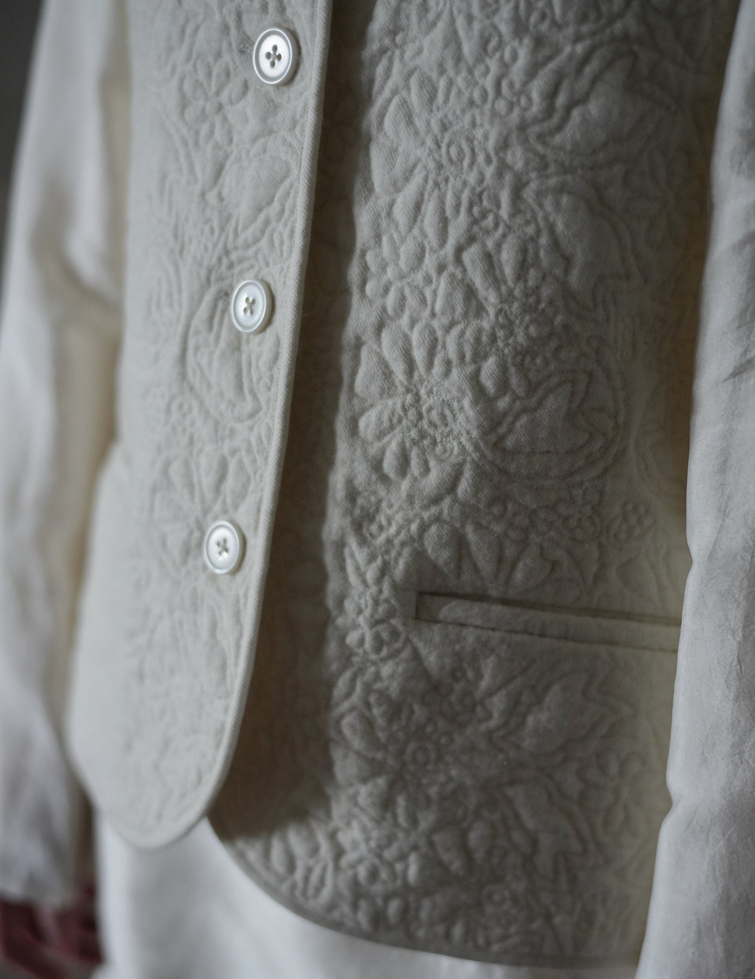 Rubia & Neel | ORLANDO Quilted Waistcoat・Quilted Ivory