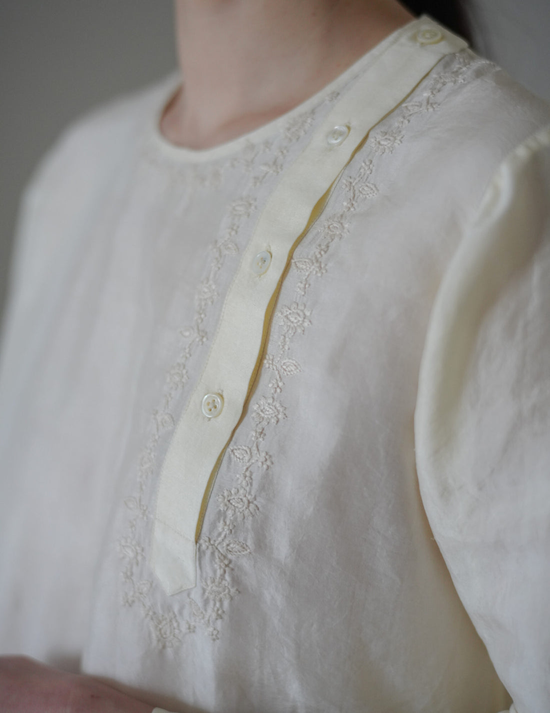 Rubia & Neel | VITA Blouse・Ivory