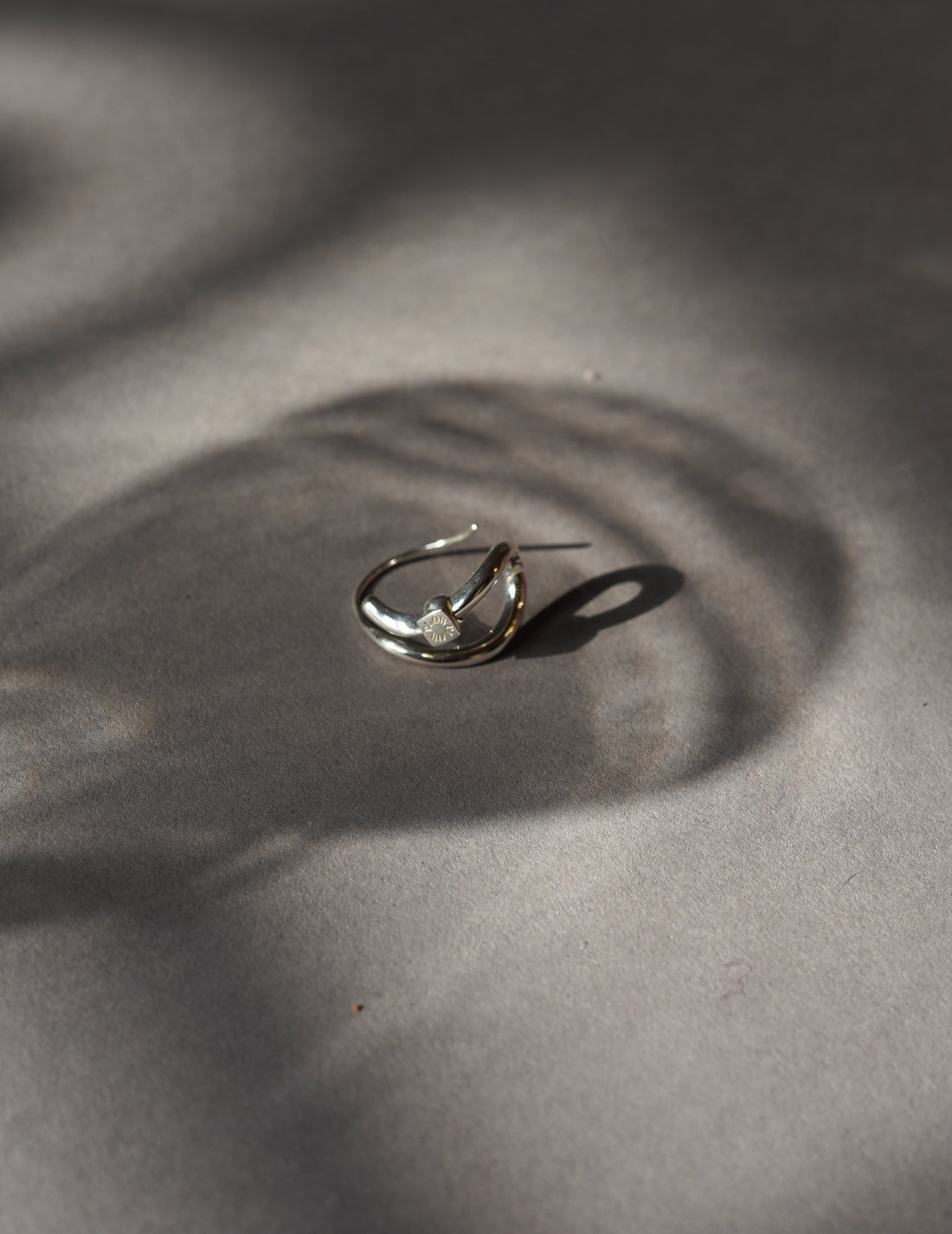 PLOW | Wave Pierces Calm・Earrings & Pearl Charm Set