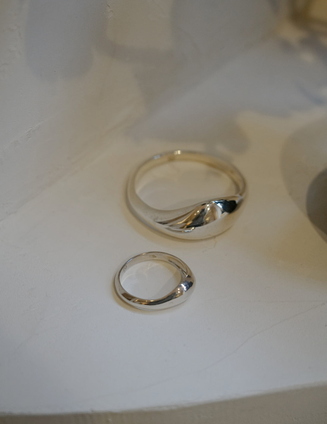 KATARZYNA CICHY | Delos Scarf Ring・Small