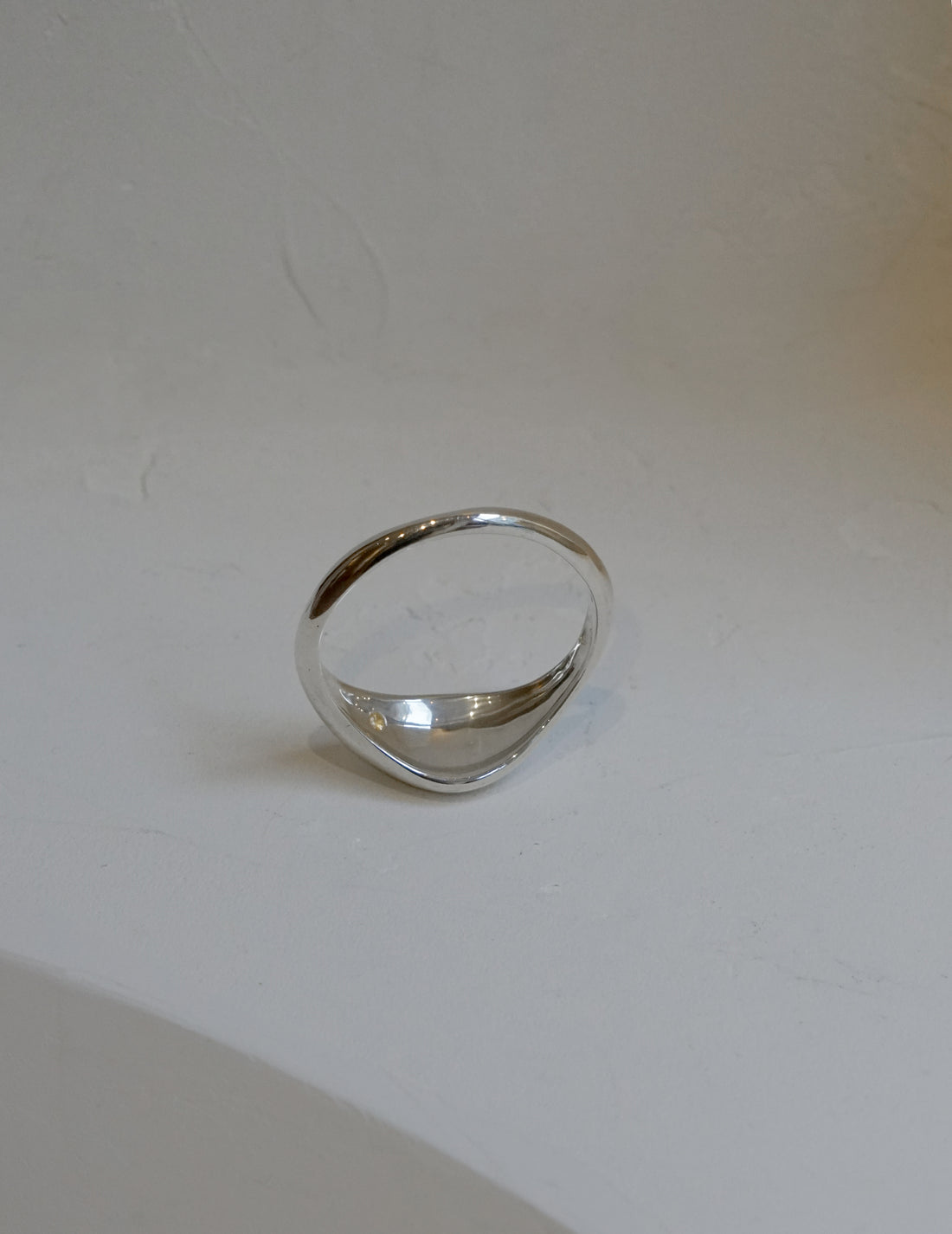 KATARZYNA CICHY | Delos Scarf Ring・Small