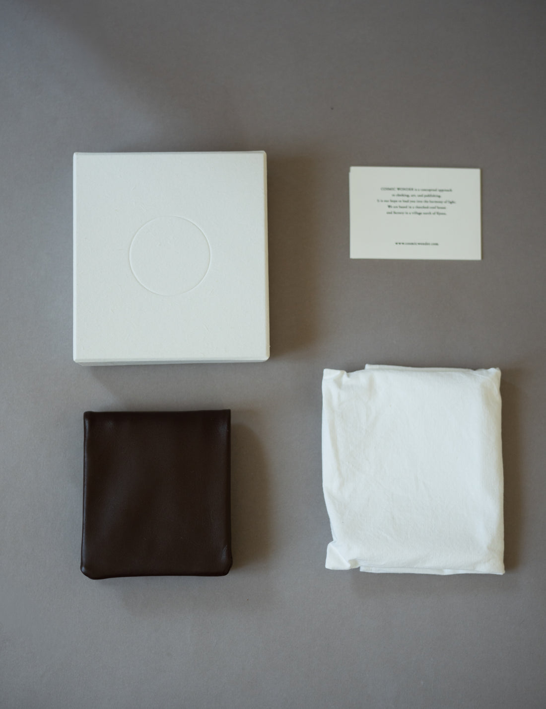 COSMIC WONDER |  Light Leather Bifold Wallet・Brown