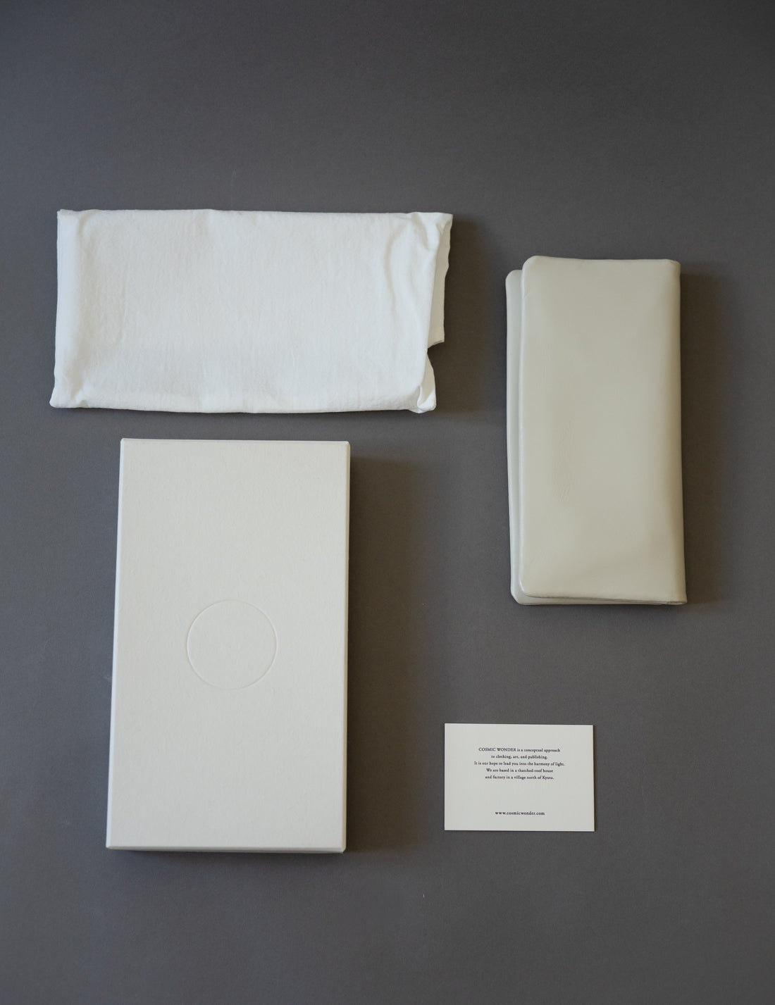 COSMIC WONDER |  Light leather wallet・Grey