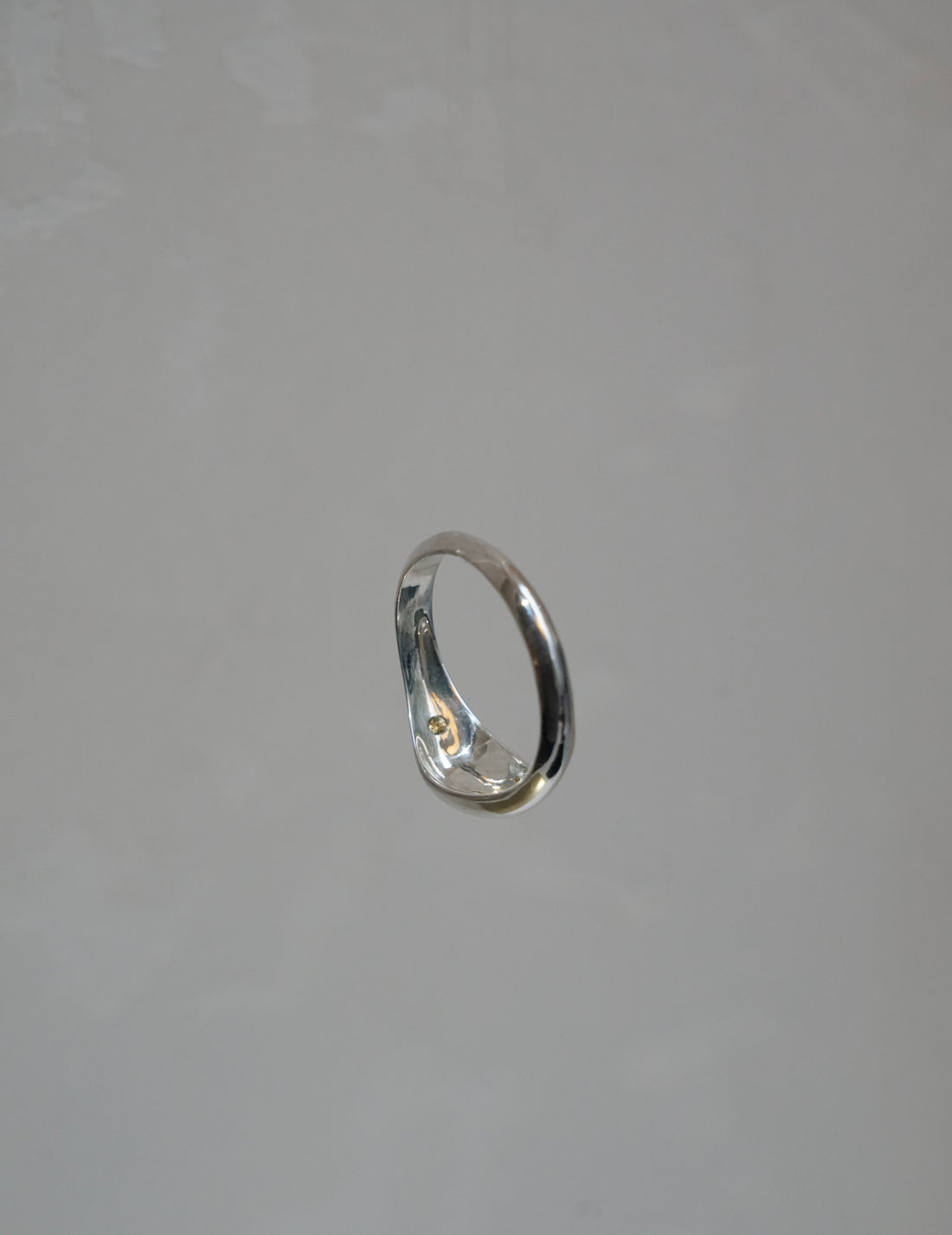 KATARZYNA CICHY | Delos Scarf Ring・Small