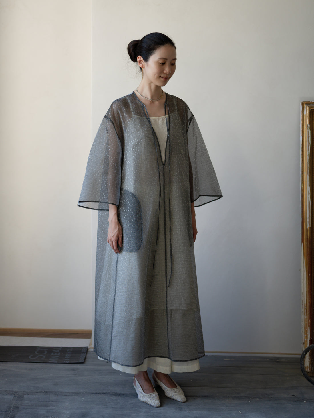 Floral Jacquard Sheer Dress・Black