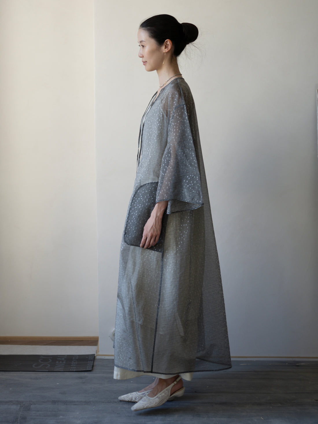 Floral Jacquard Sheer Dress・Black