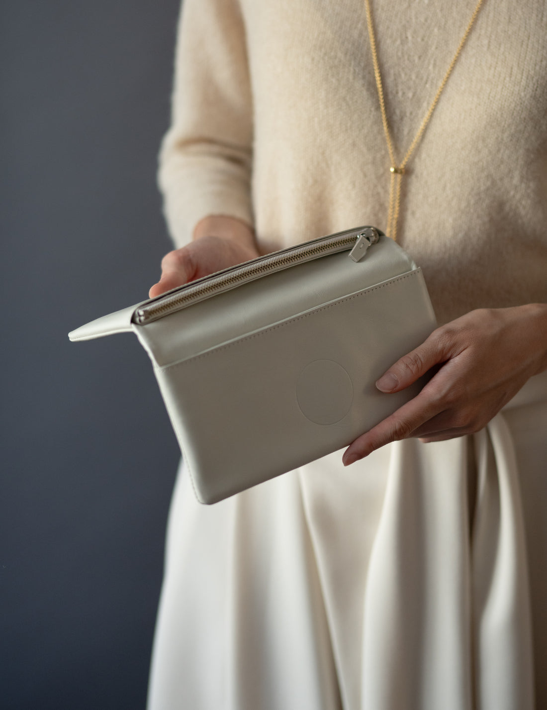 COSMIC WONDER |  Light leather wallet・Grey